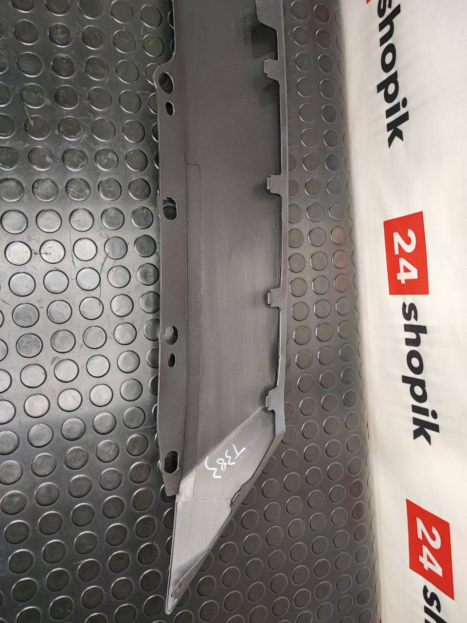 Накладка решетки радиатора, 3300 рублей, Красноярск