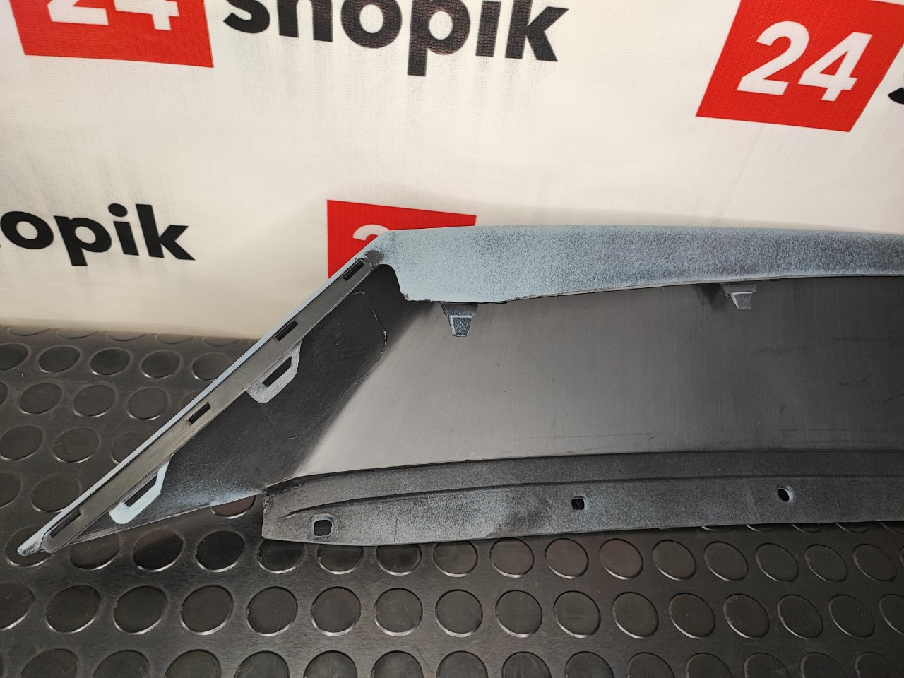 Накладка решетки радиатора, 4800 рублей, Красноярск