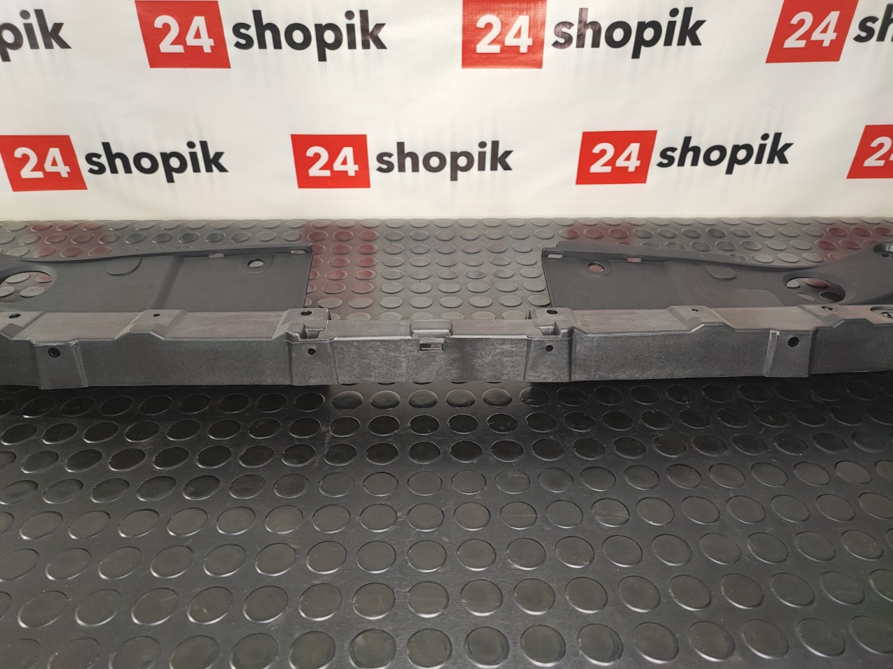 Кронштейн решетки радиатора, 4300 рублей, Красноярск