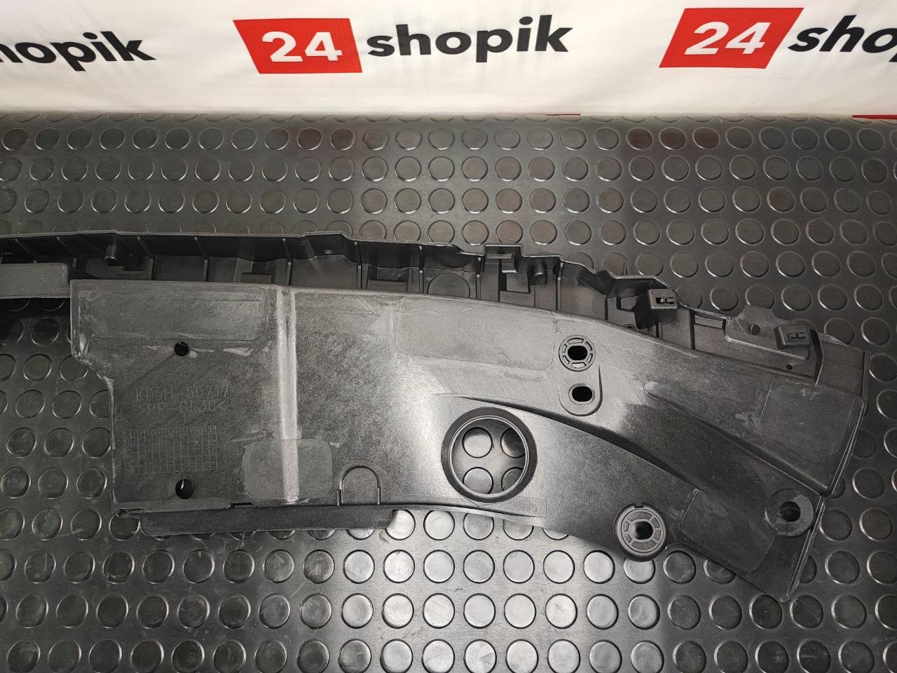 Кронштейн решетки радиатора, 4300 рублей, Красноярск