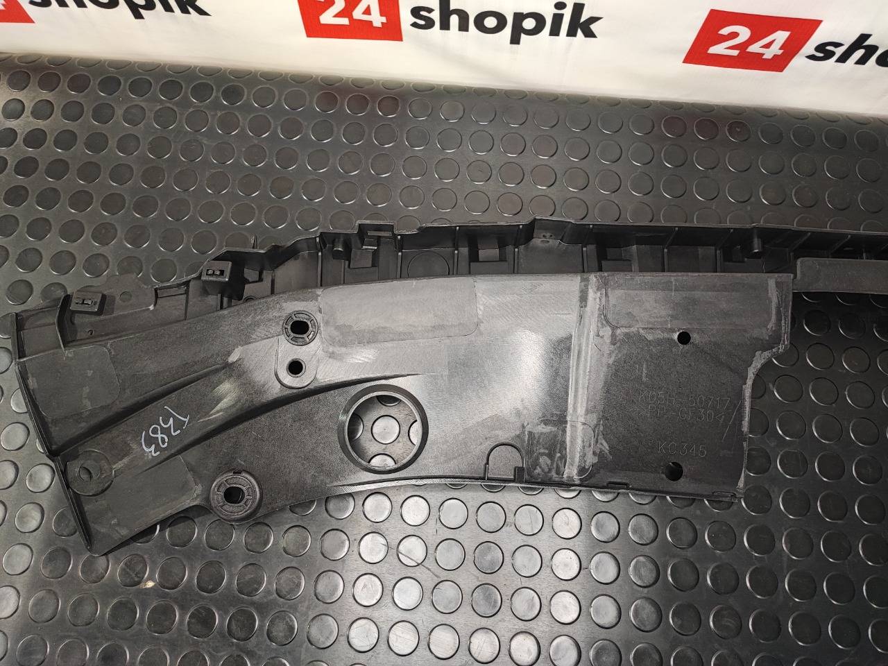 Кронштейн решетки радиатора, 4300 рублей, Красноярск