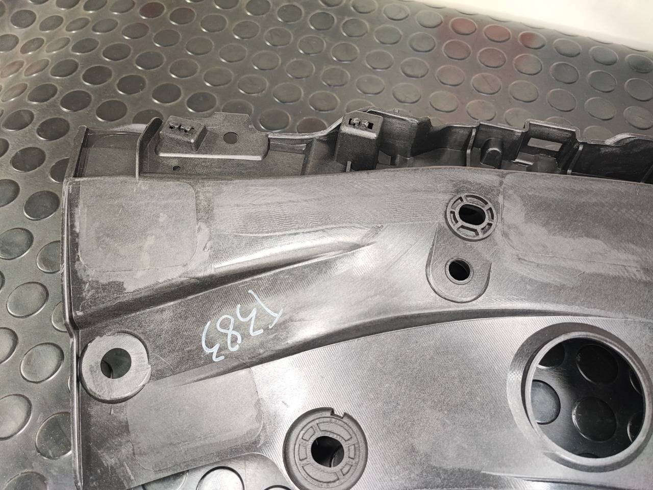 Кронштейн решетки радиатора, 4300 рублей, Красноярск