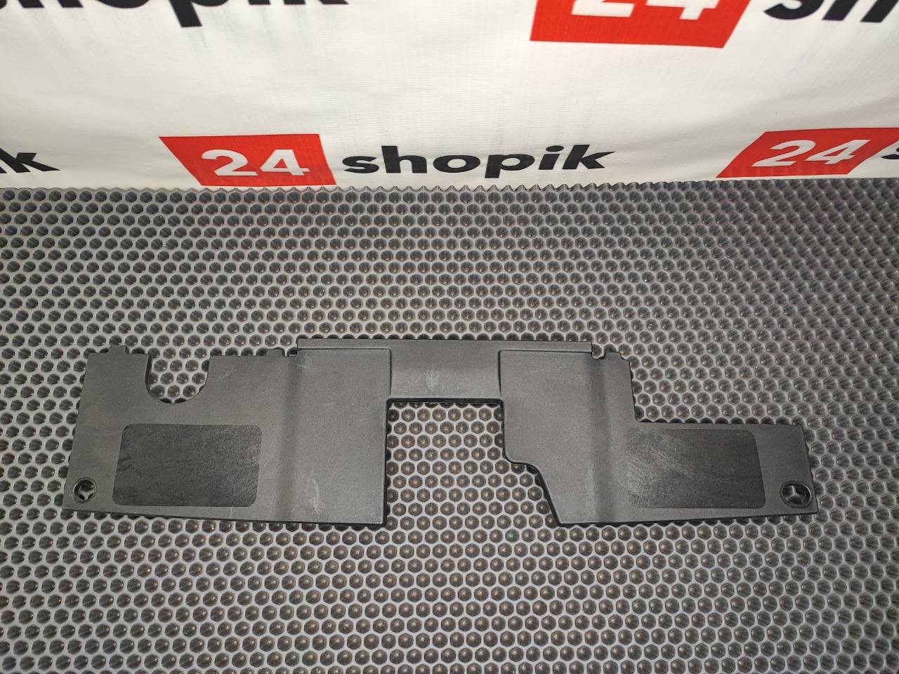 Накладка замка капота, 2200 рублей, Красноярск