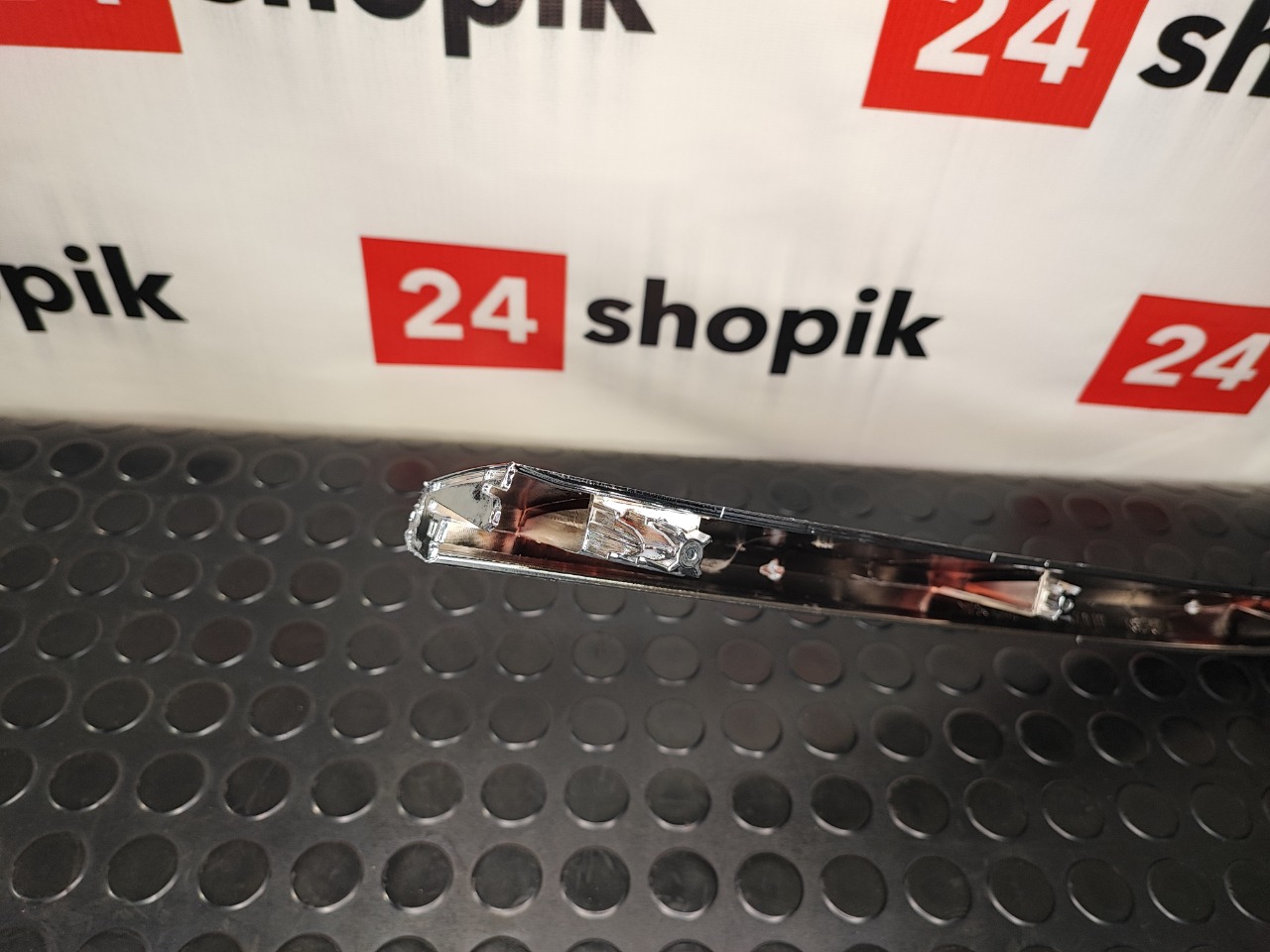 Молдинг решетки радиатора, 4600 рублей, Красноярск