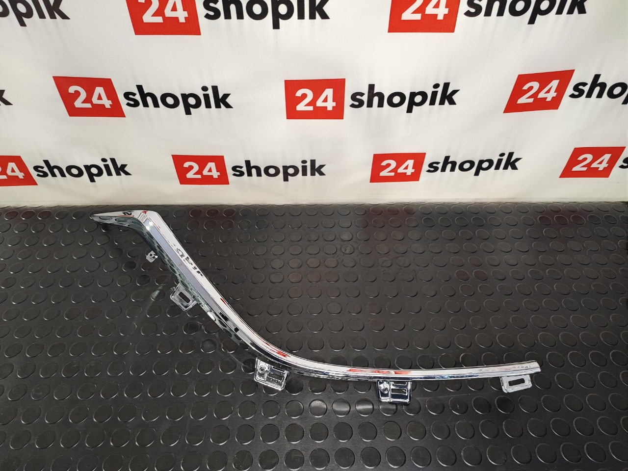 Молдинг решетки радиатора, 2500 рублей, Красноярск