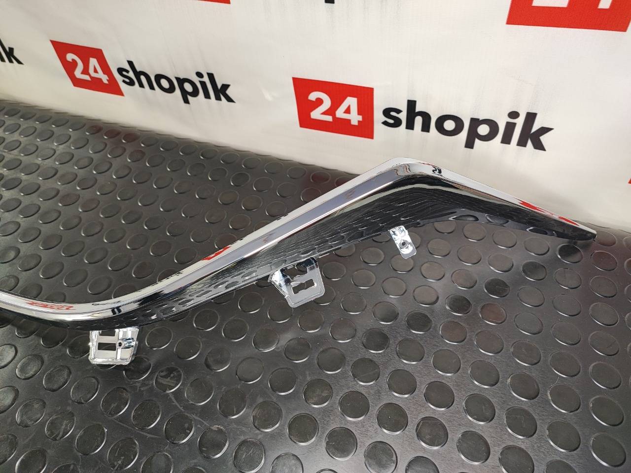 Молдинг решетки радиатора, 2500 рублей, Красноярск