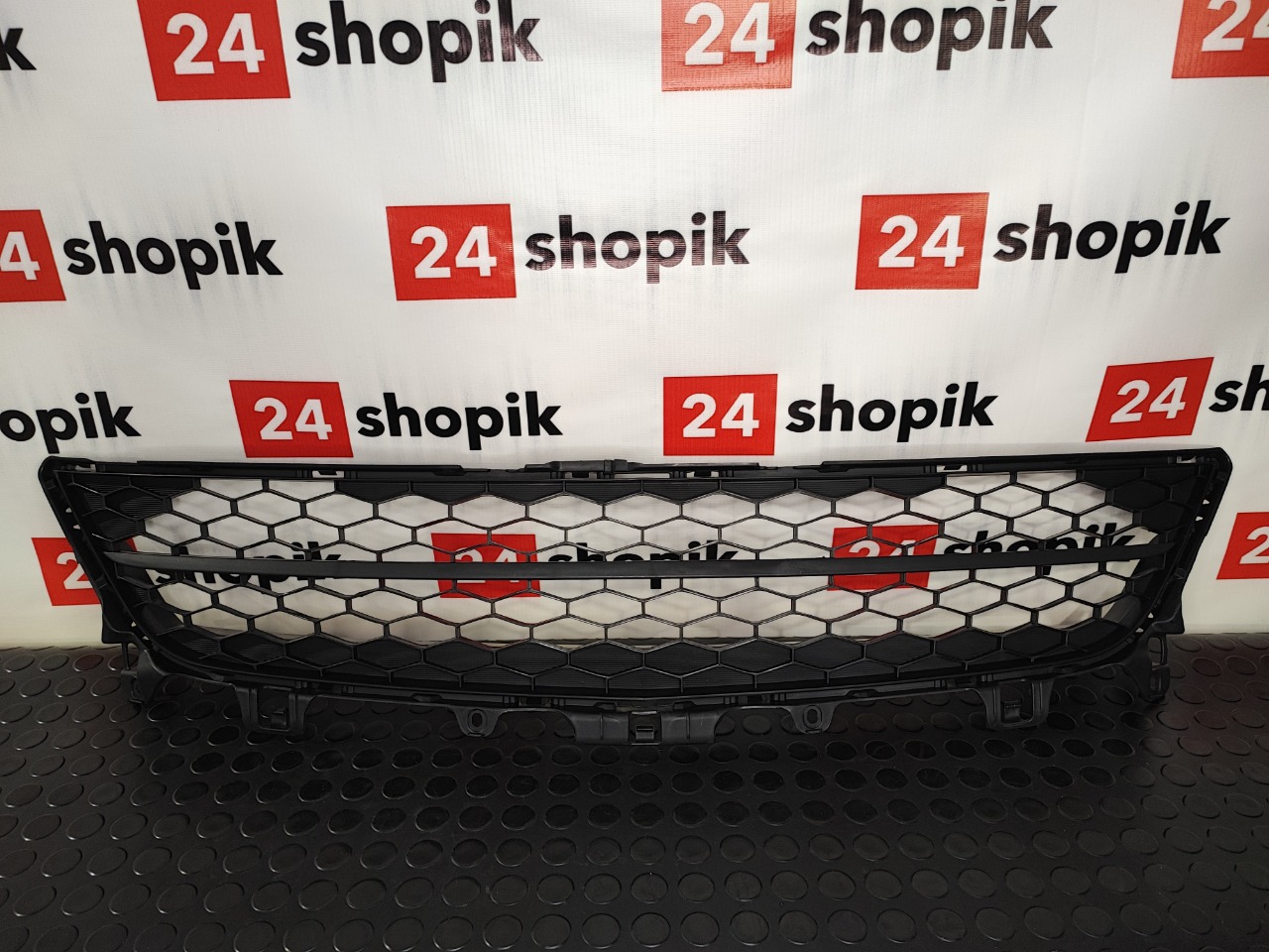 Решетка бампера, 4200 рублей, Красноярск