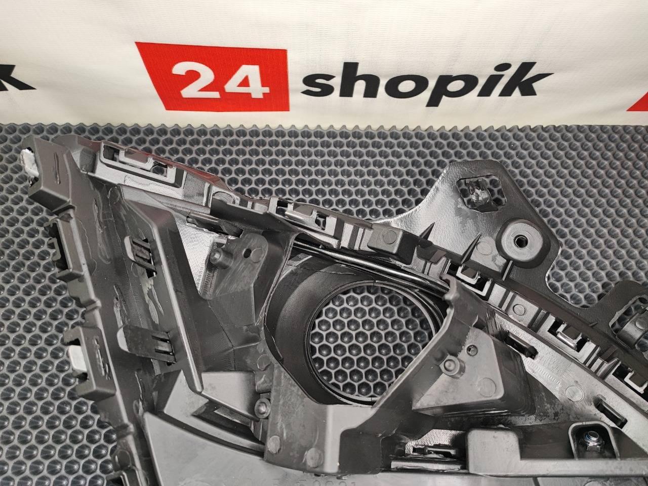 Оправа туманки, 7100 рублей, Красноярск