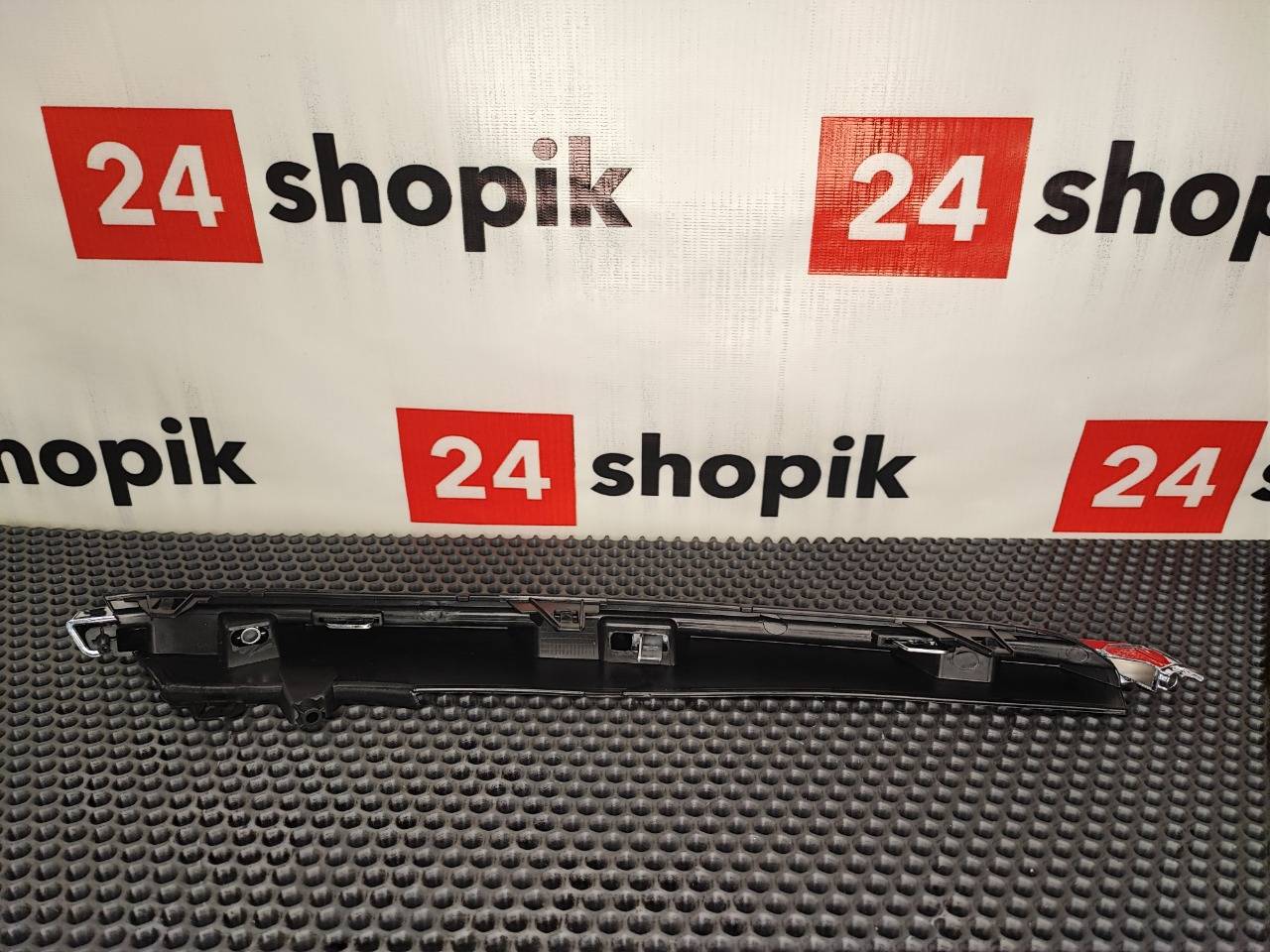 Молдинг бампера, 2600 рублей, Красноярск