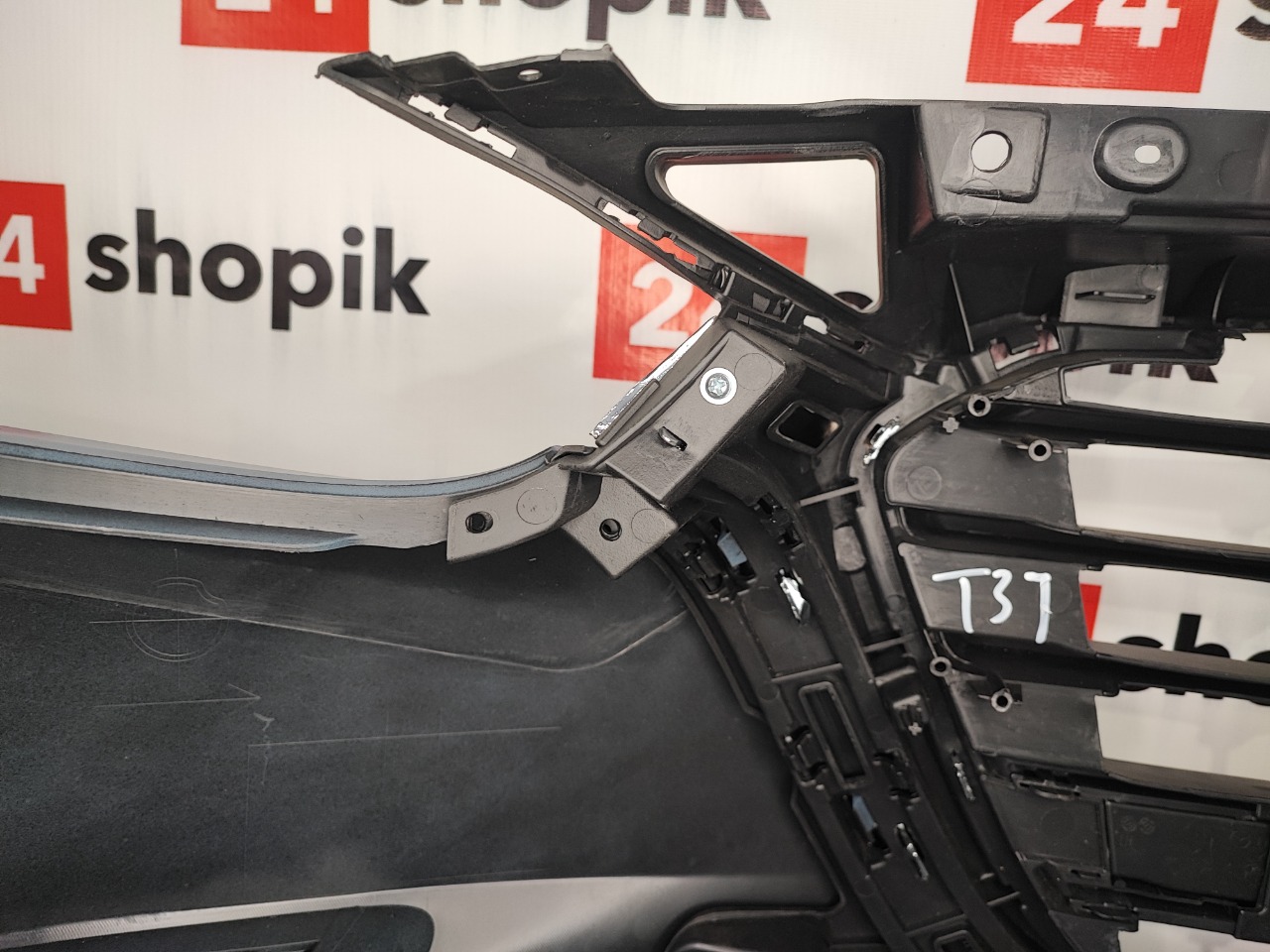 Бампер, 39000 рублей, Красноярск