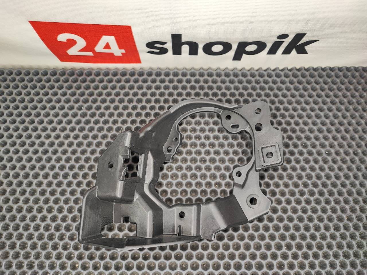 Кронштейн противотуманных фар, 1100 рублей, Красноярск