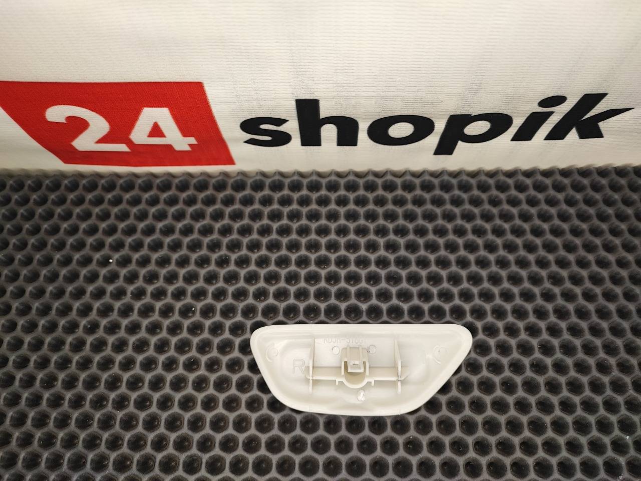 Крышка форсунки омывателя фар, 1500 рублей, Красноярск