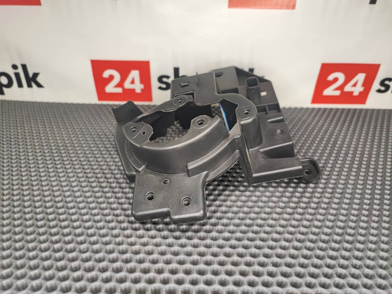 Кронштейн противотуманных фар, 1600 рублей, Красноярск