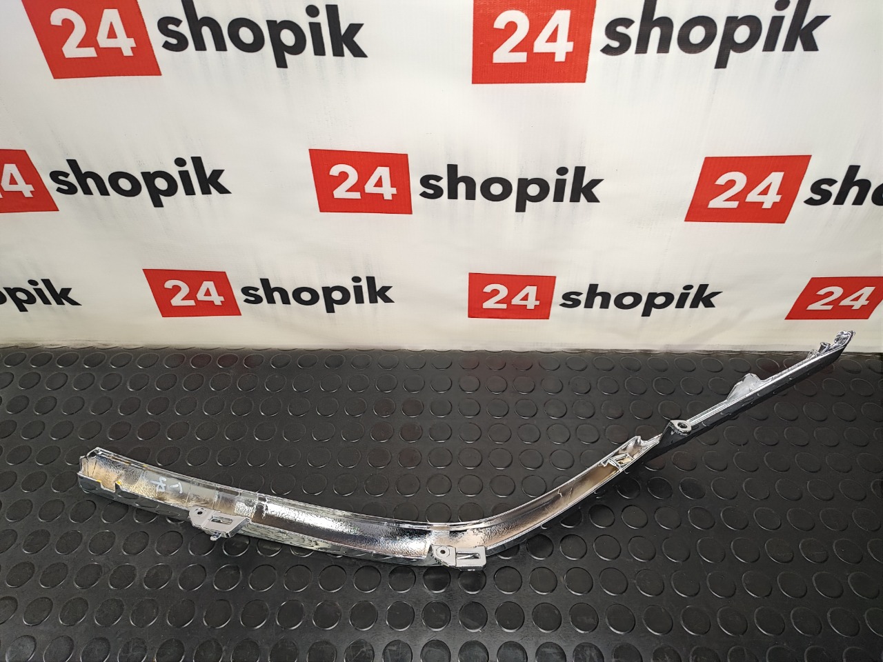 Молдинг решетки радиатора, 1900 рублей, Красноярск