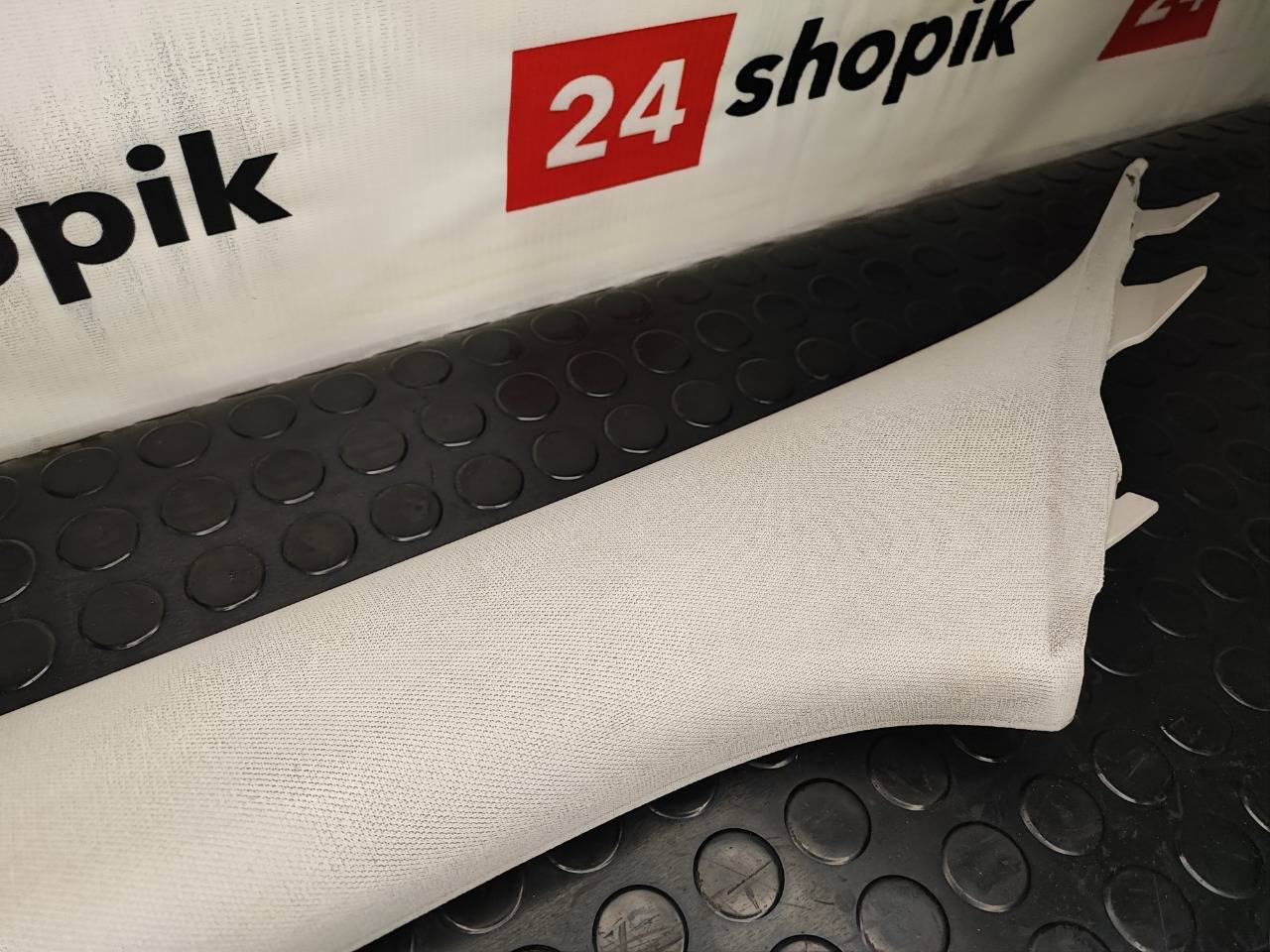 Накладка передней стойки, 1500 рублей, Красноярск