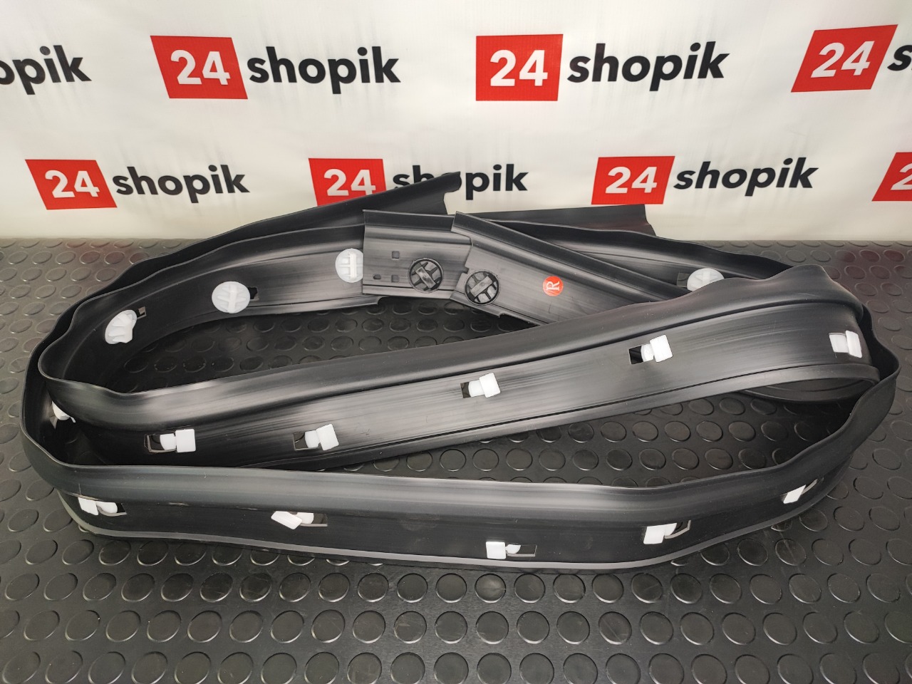 Накладка порога, 8300 рублей, Красноярск