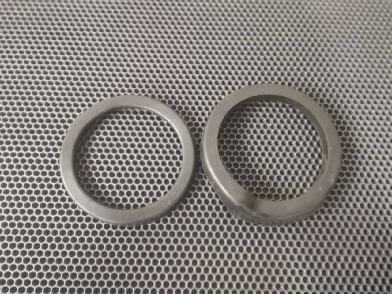 Прокладка пружины, 1400 рублей, Красноярск