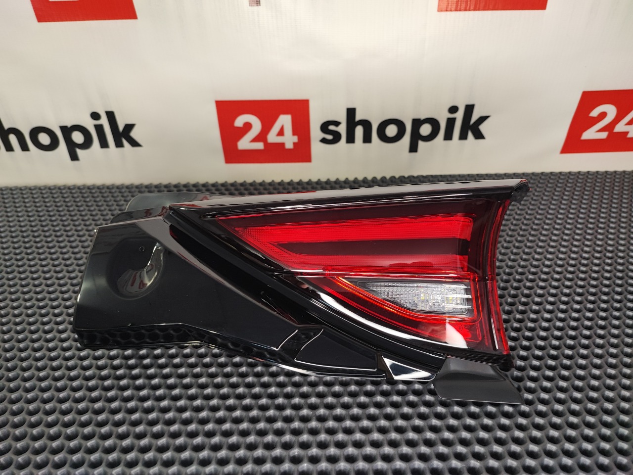 Фонарь заднего хода, 9500 рублей, Красноярск