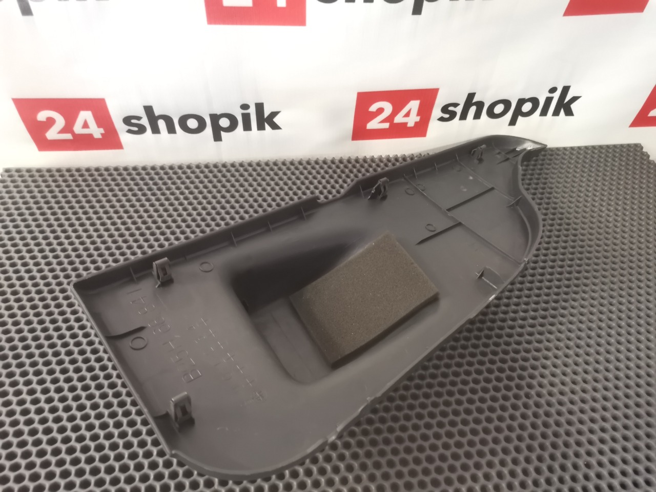 Накладка багажника, 1000 рублей, Красноярск