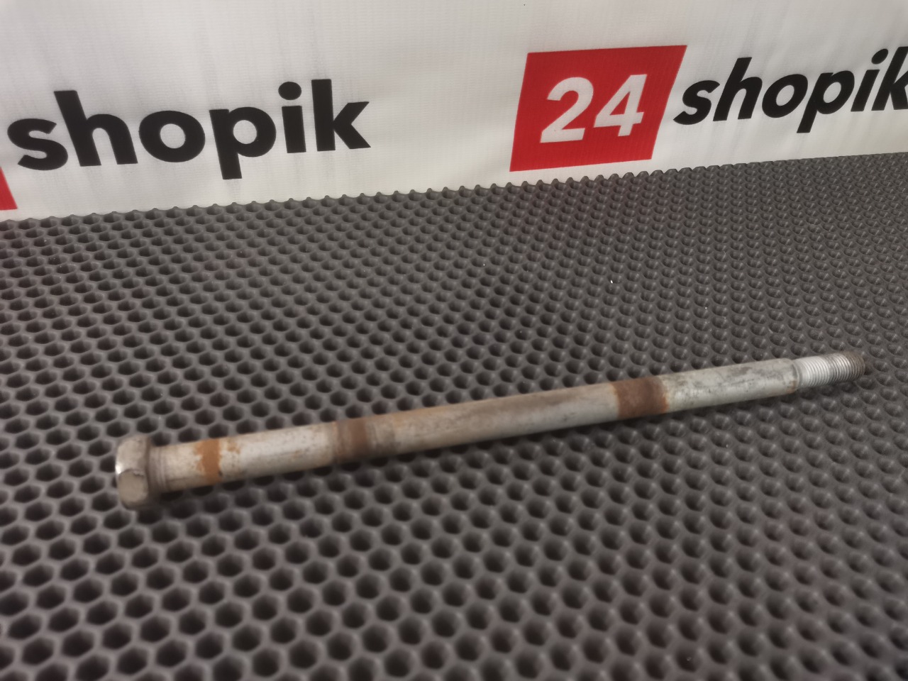 Болт подвески, 1350 рублей, Красноярск