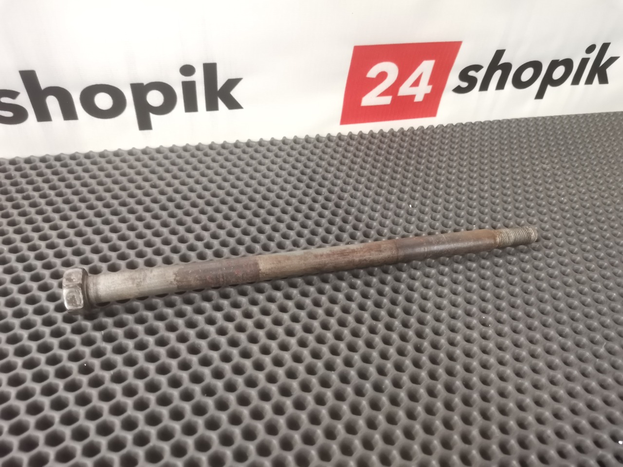 Болт подвески, 1350 рублей, Красноярск