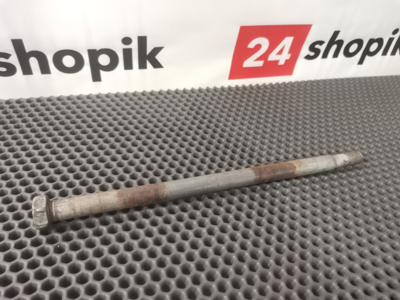 Болт подвески, 1350 рублей, Красноярск