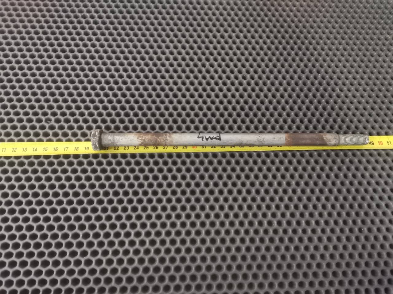 Болт подвески, 1000 рублей, Красноярск