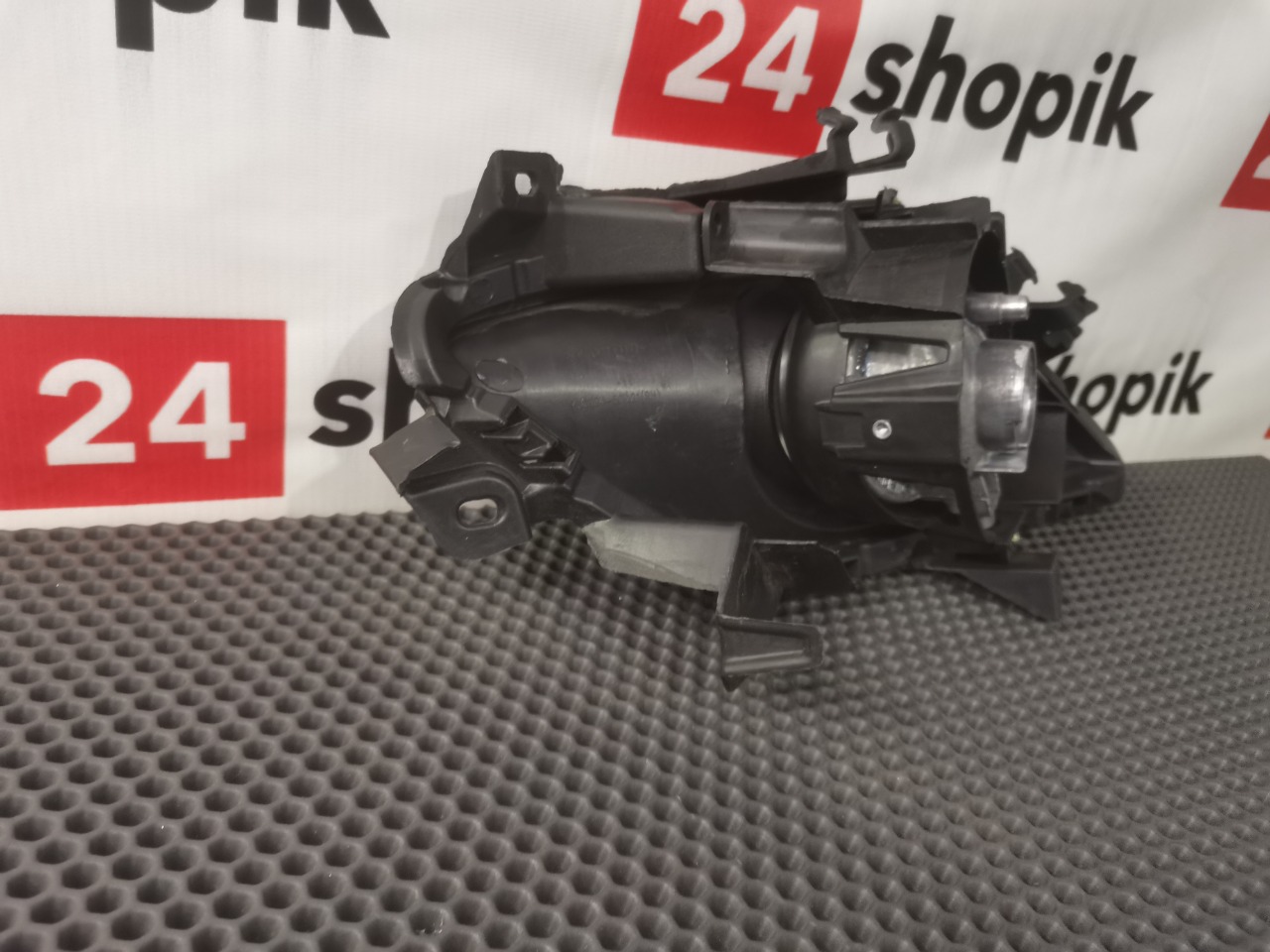 фара противотуманная, 4800 рублей, Красноярск