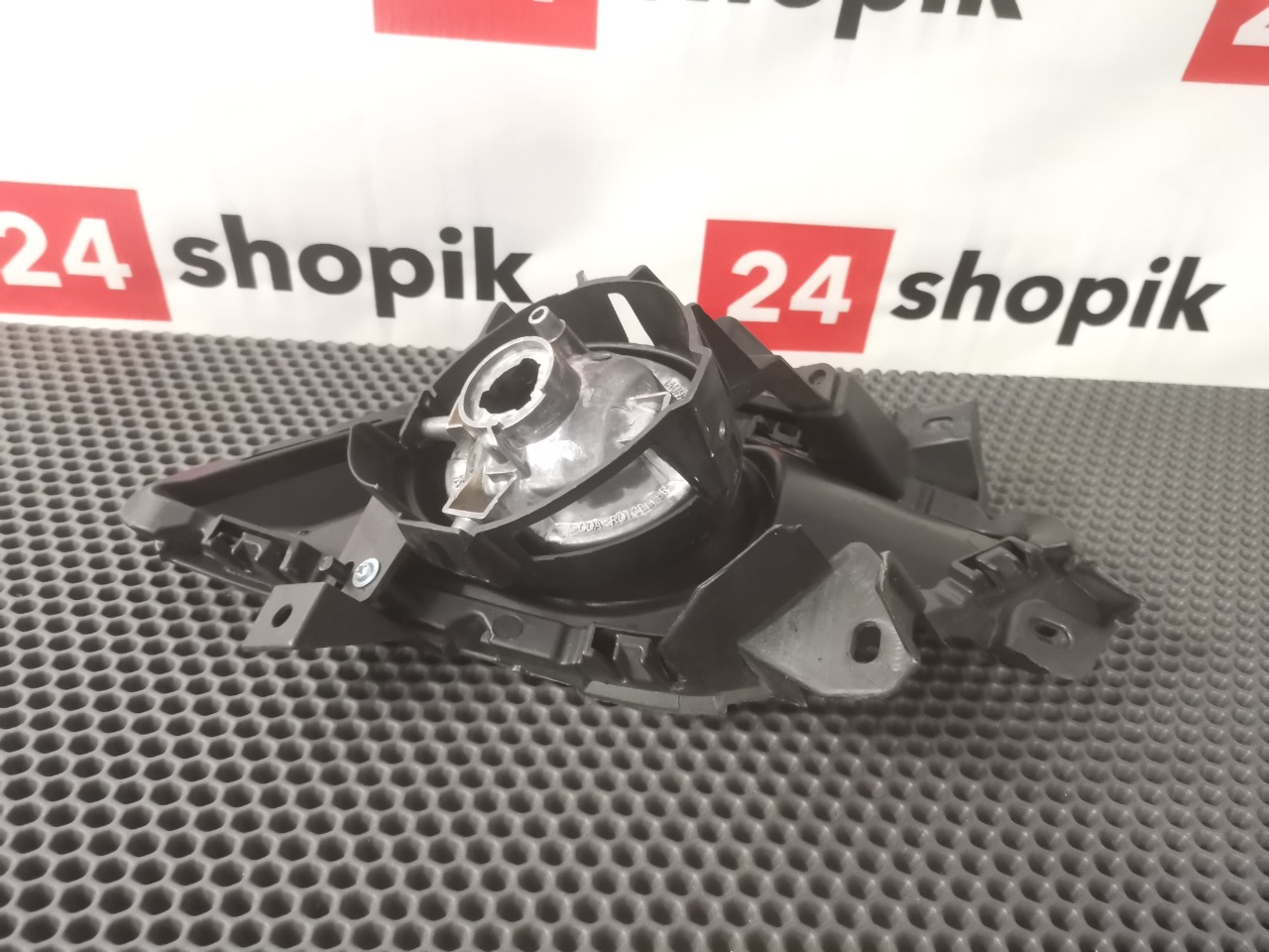 фара противотуманная, 4800 рублей, Красноярск