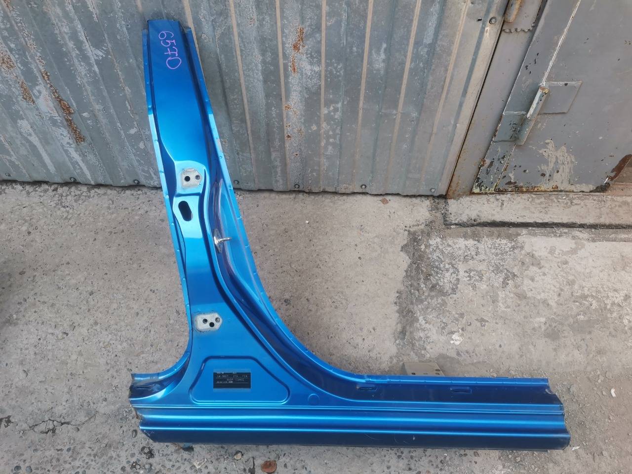 Центральная стойка кузова, 4900 рублей, Красноярск