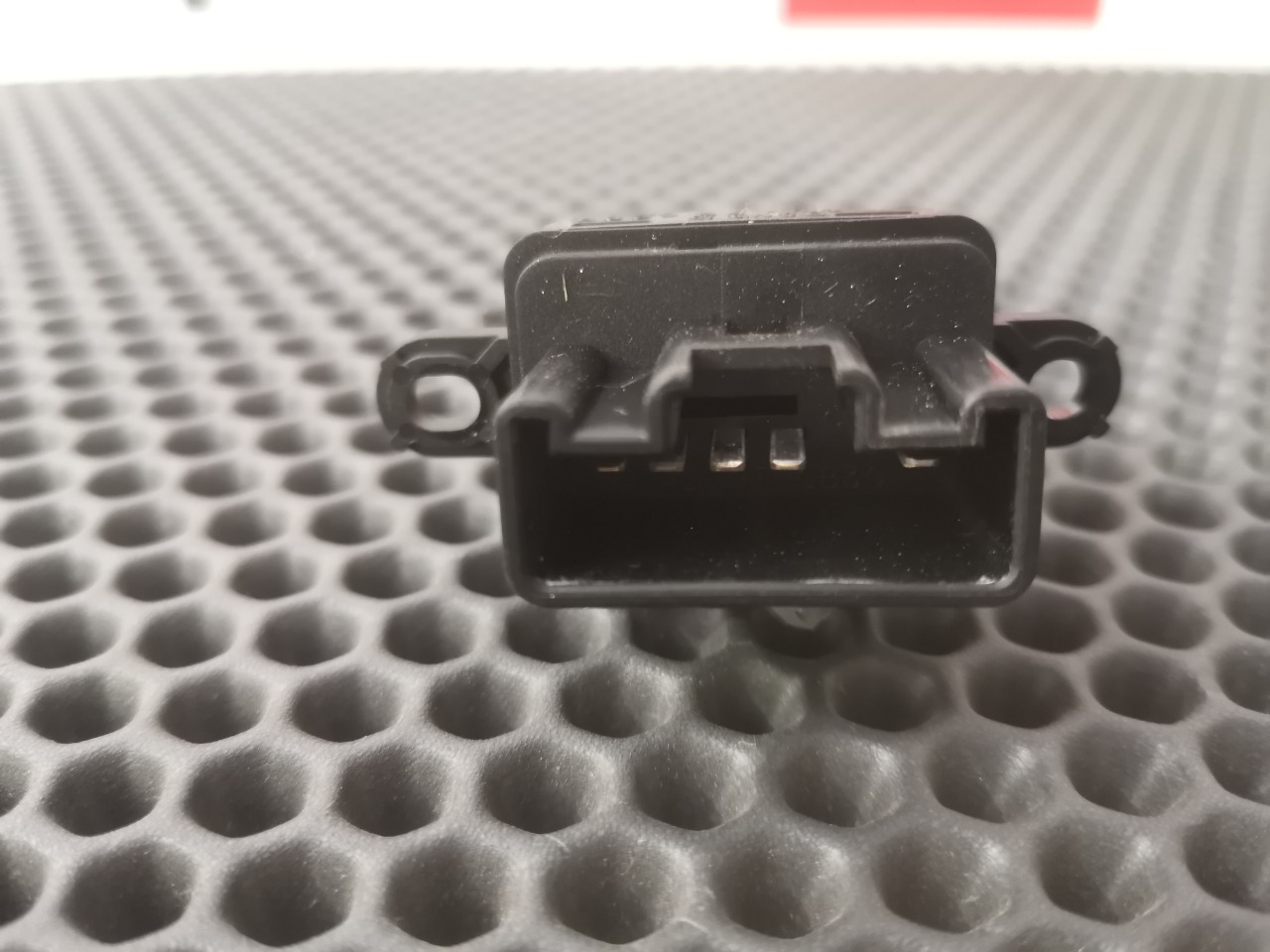 Кнопка стеклоподъемника, 500 рублей, Красноярск