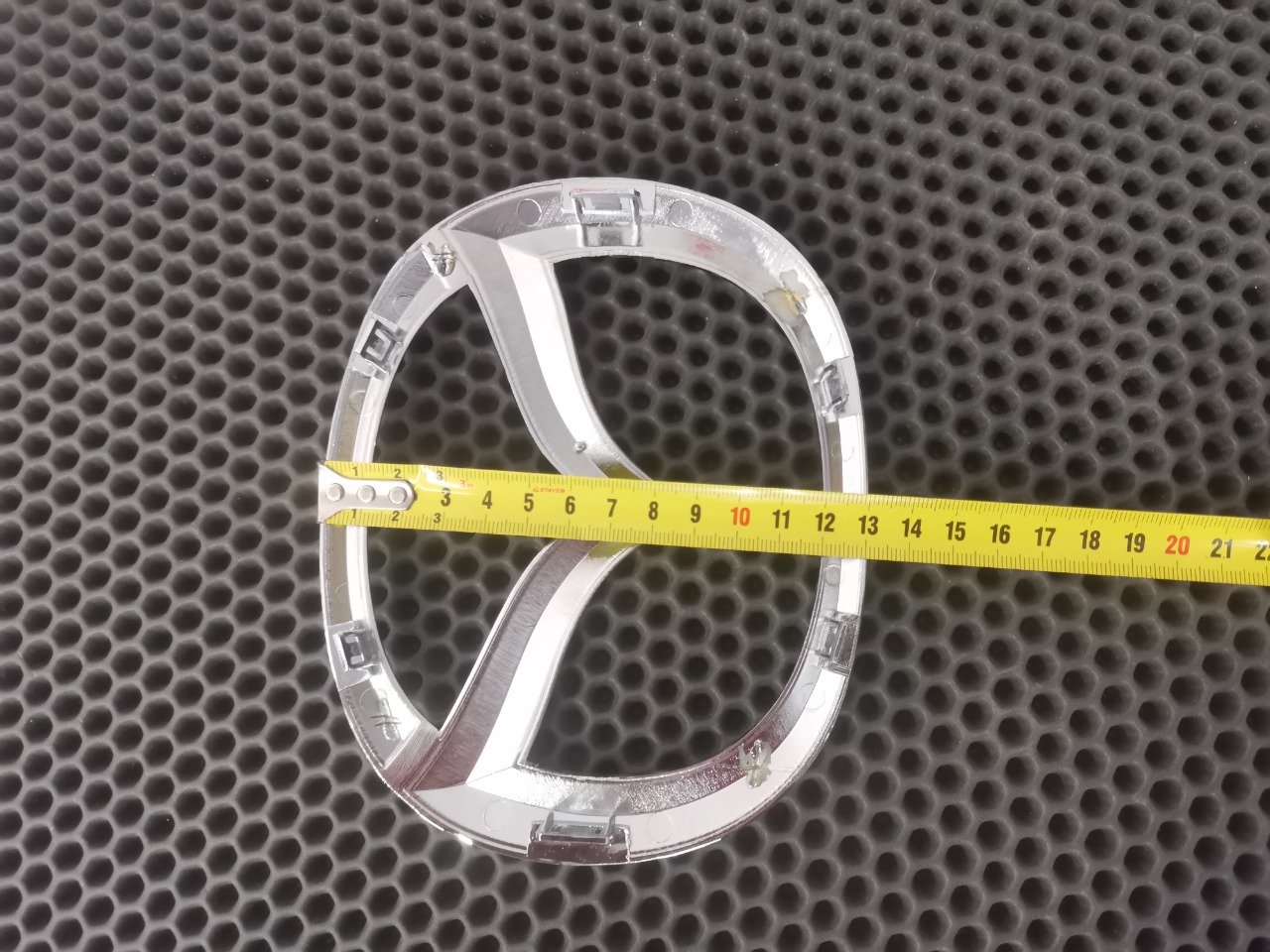 Эмблема решетки радиатора, 1400 рублей, Красноярск