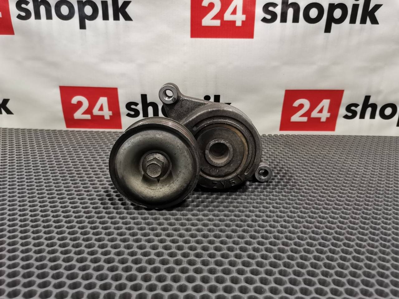 Ролик натяжителя, 2500 рублей, Красноярск