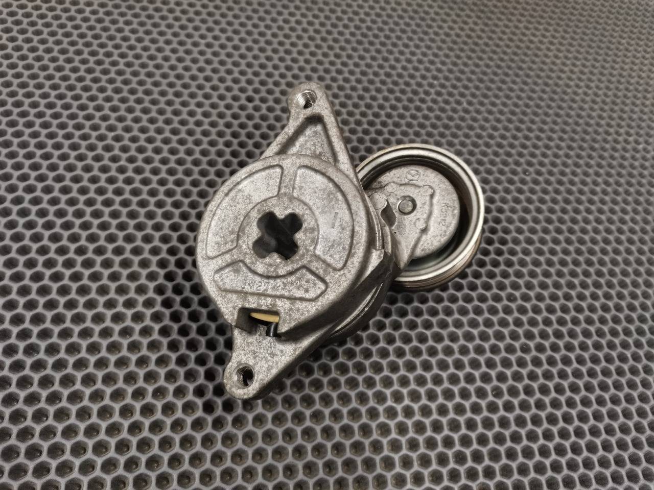 Ролик натяжителя, 2500 рублей, Красноярск