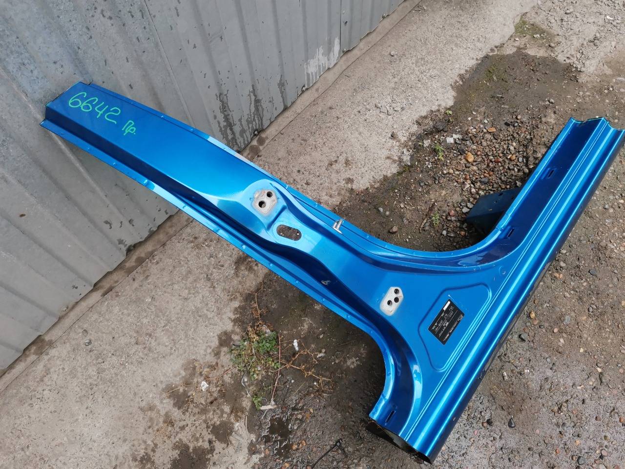 Центральная стойка кузова, 4900 рублей, Красноярск