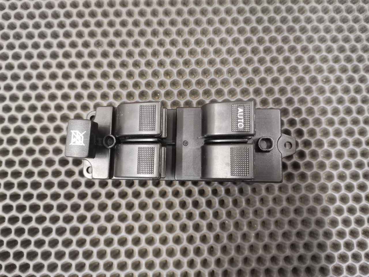 Блок управления стеклоподъемниками, 3600 рублей, Красноярск