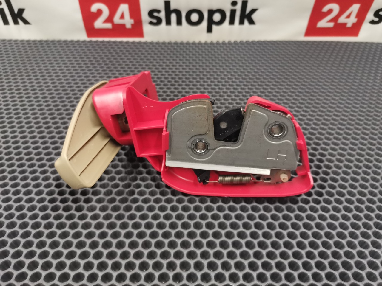 Замок спинки сиденья, 900 рублей, Красноярск