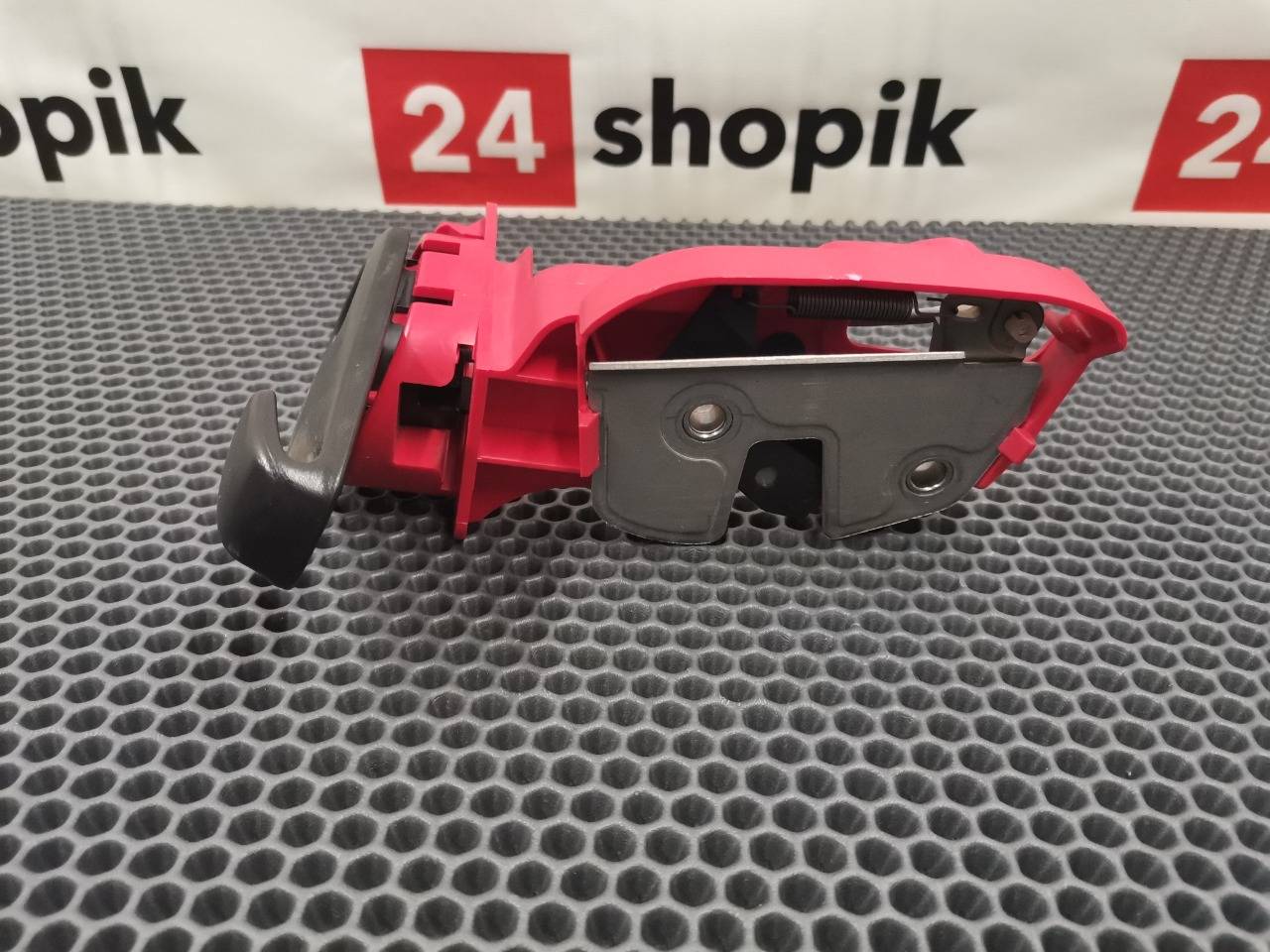 Замок спинки сиденья, 900 рублей, Красноярск