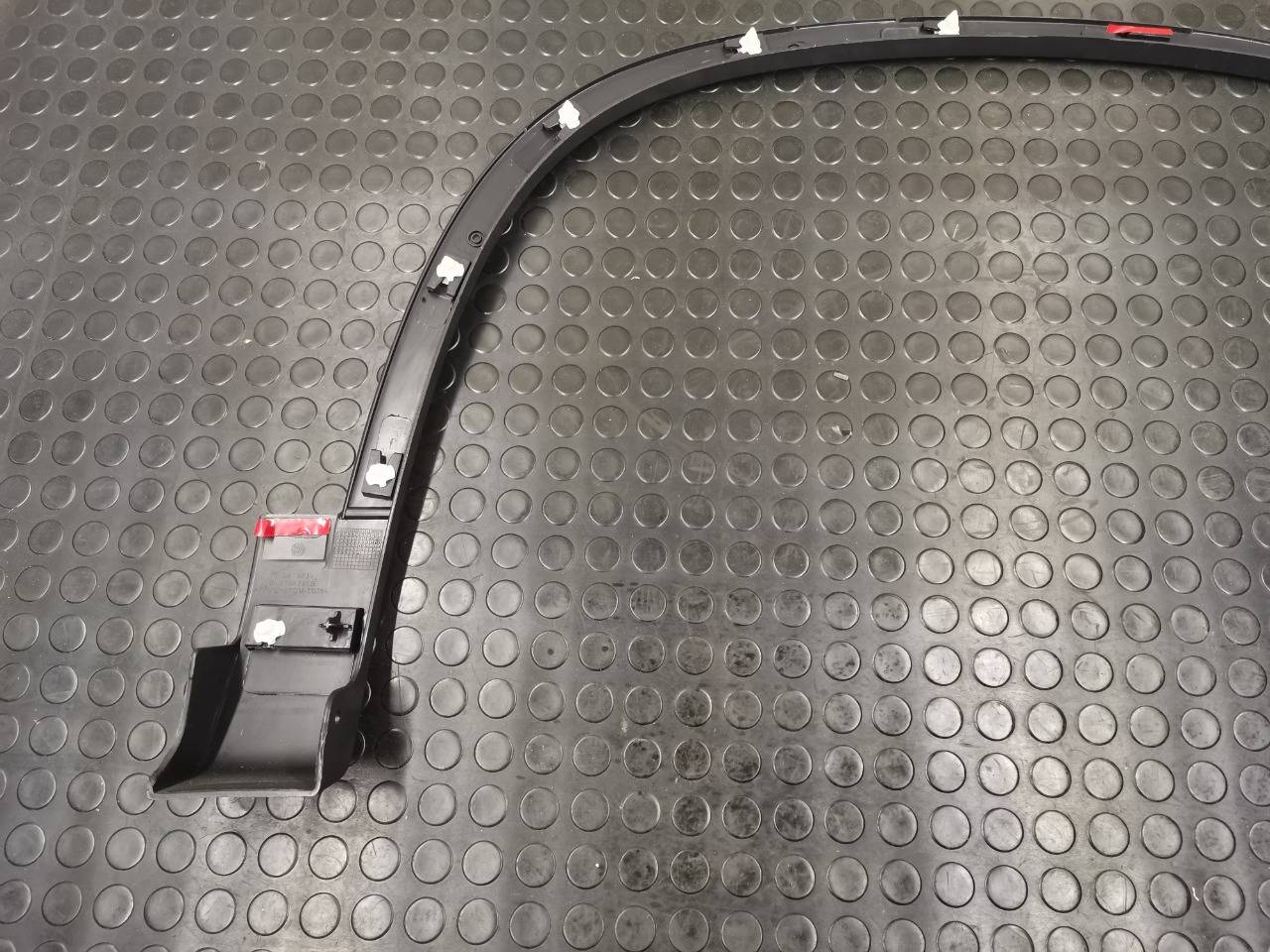 Накладка крыла, 5500 рублей, Красноярск