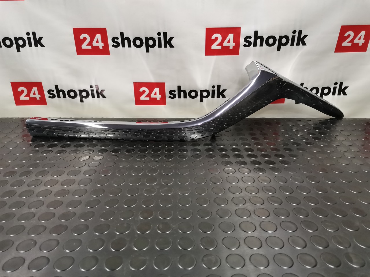 Молдинг решетки радиатора, 4100 рублей, Красноярск