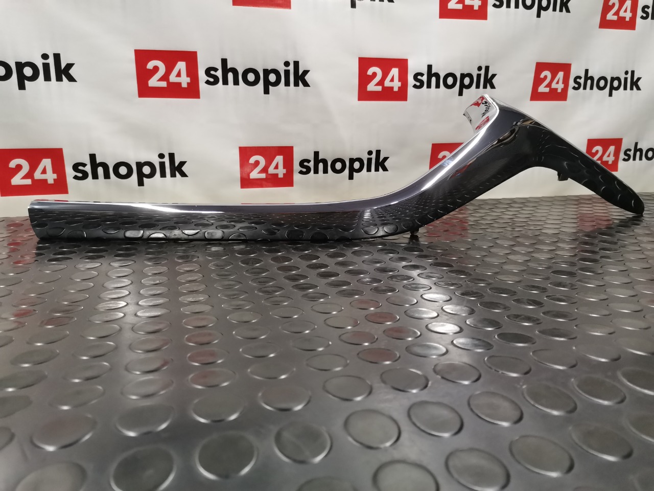 Молдинг решетки радиатора, 4100 рублей, Красноярск