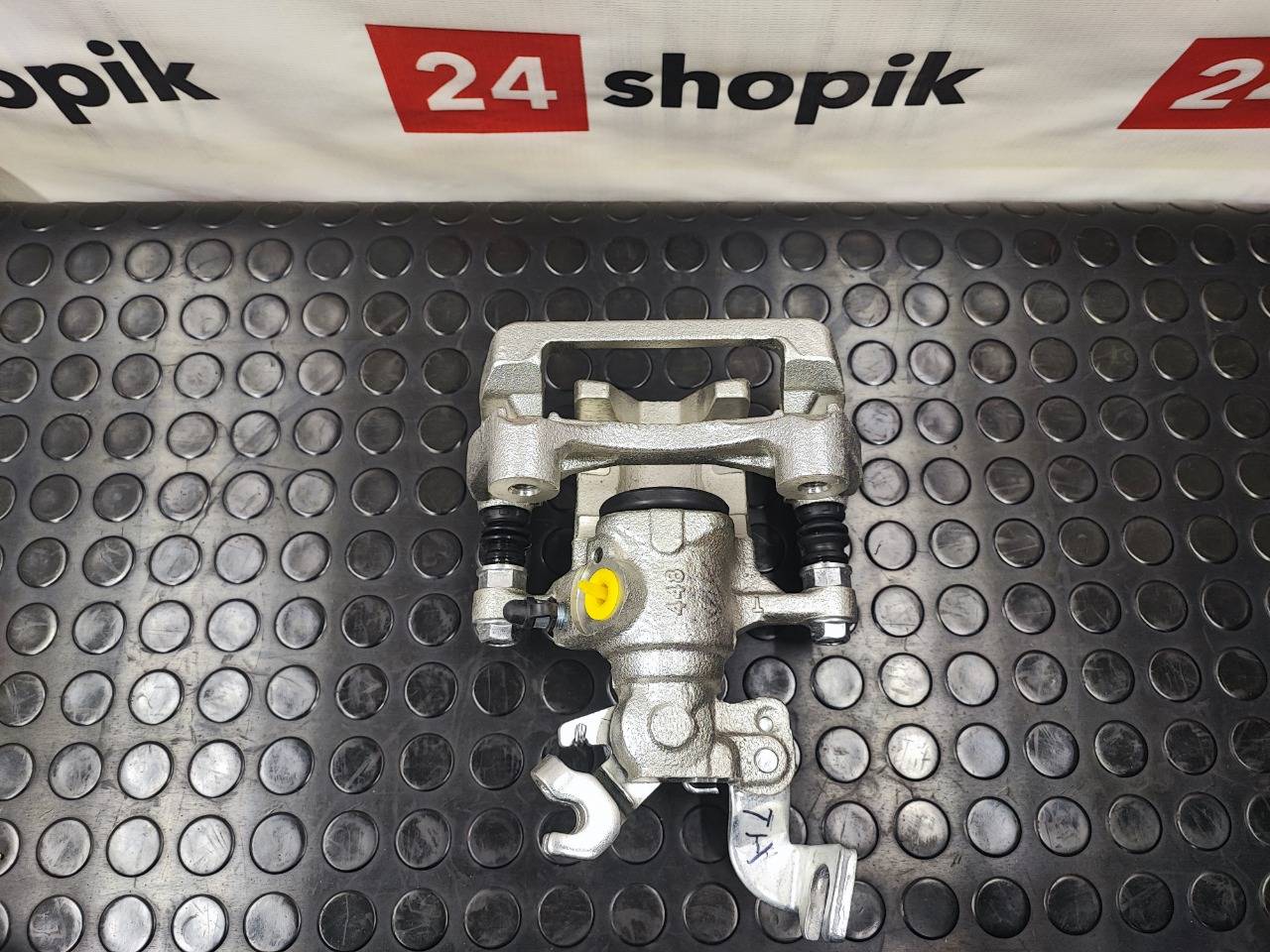 Суппорт тормозной, 8300 рублей, Красноярск