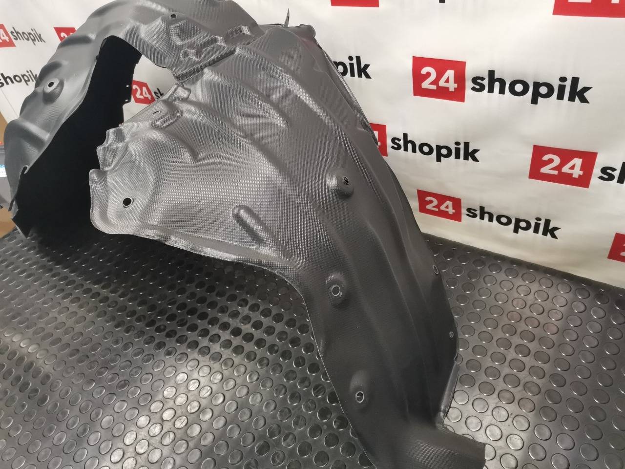 Подкрылок, 2400 рублей, Красноярск