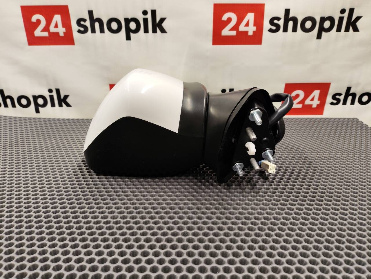 Зеркало боковое, 14000 рублей, Красноярск