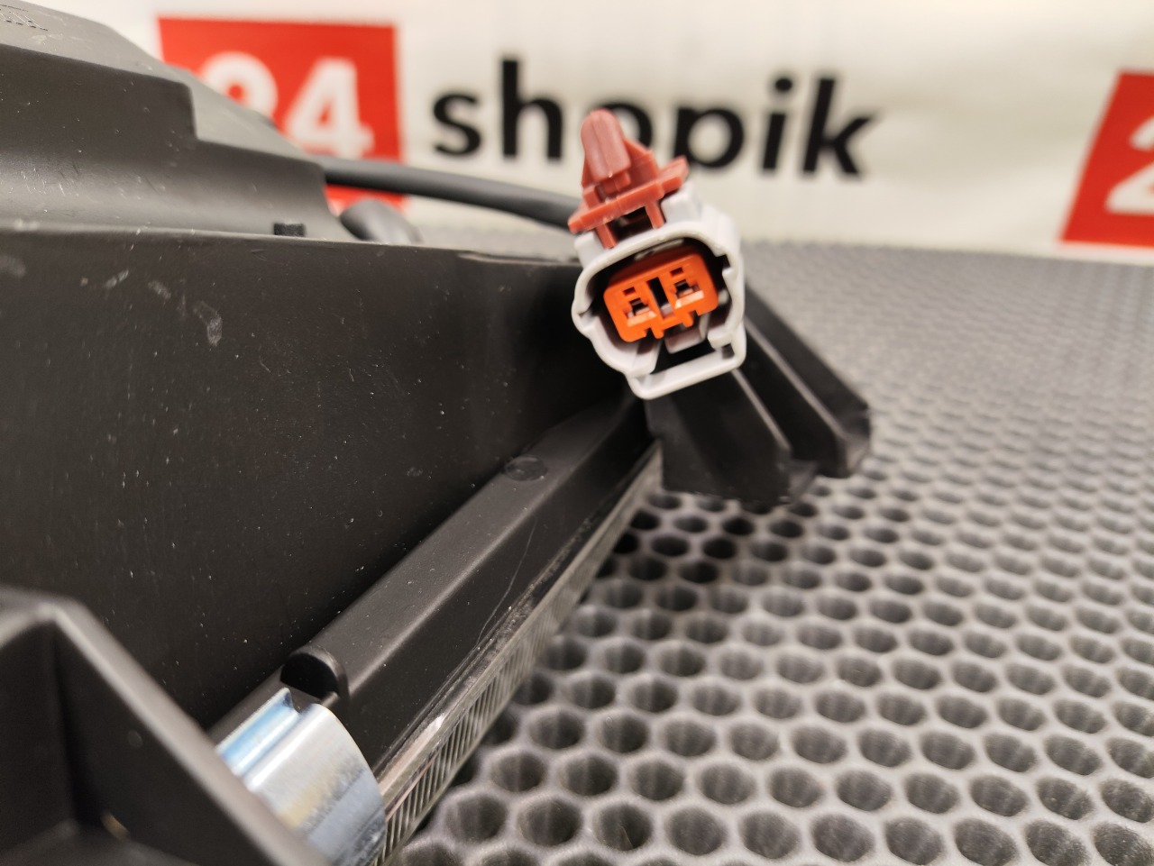 фара противотуманная, 2800 рублей, Красноярск