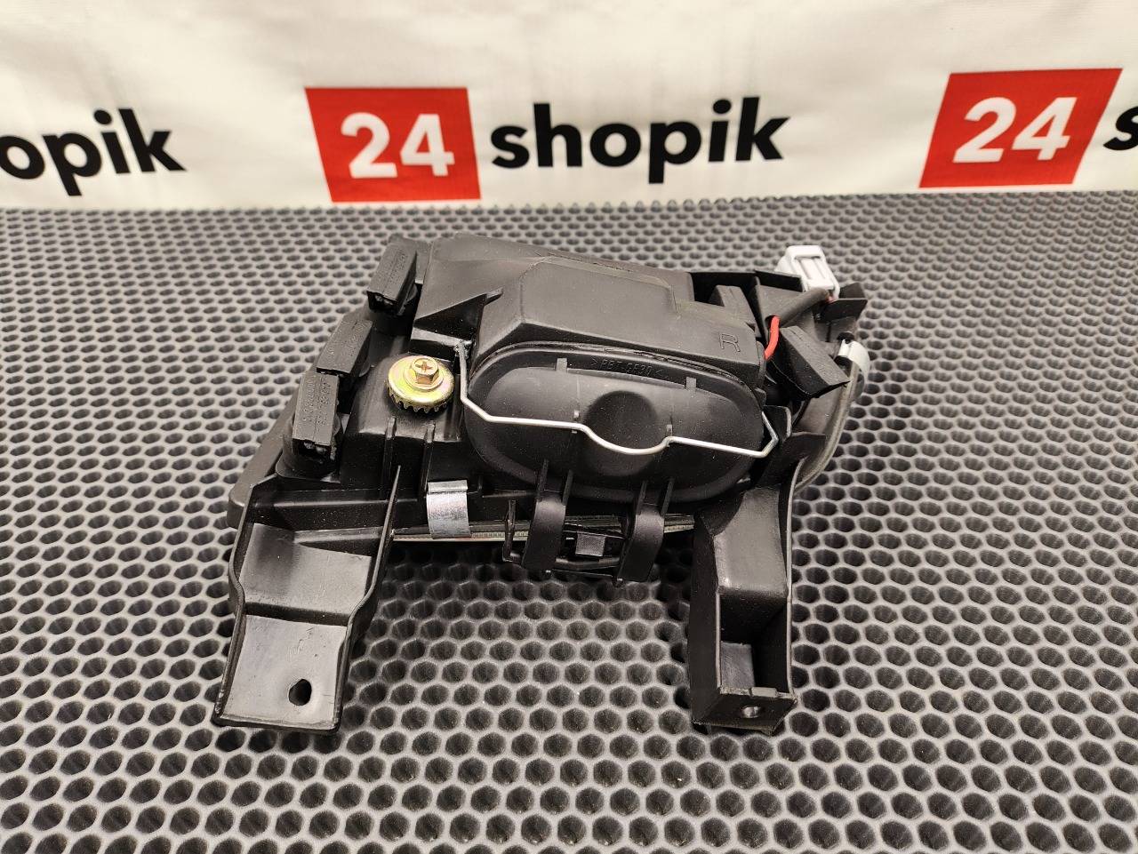 фара противотуманная, 2800 рублей, Красноярск