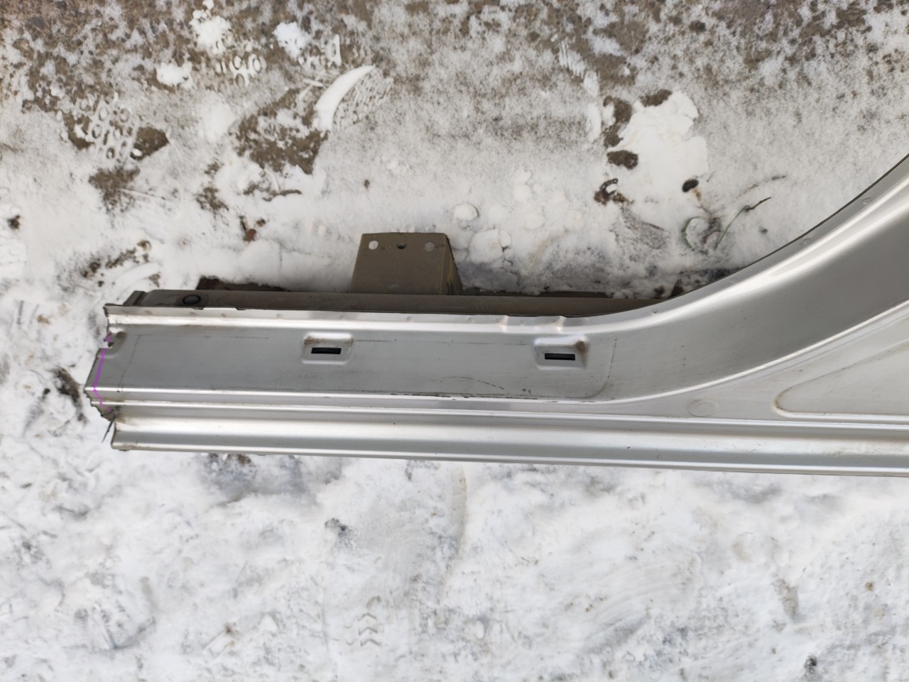 Центральная стойка кузова, 4900 рублей, Красноярск