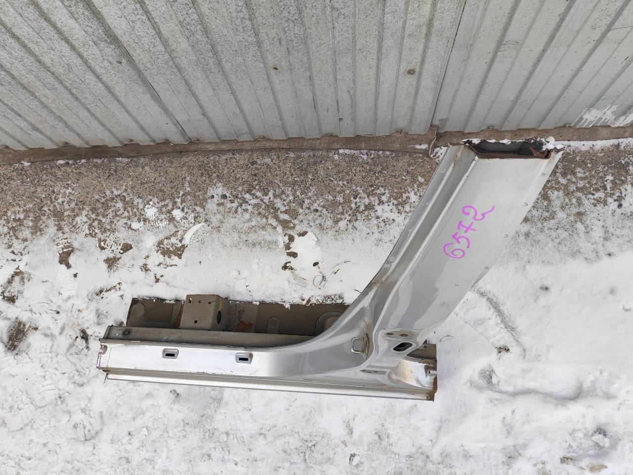 Центральная стойка кузова, 4900 рублей, Красноярск