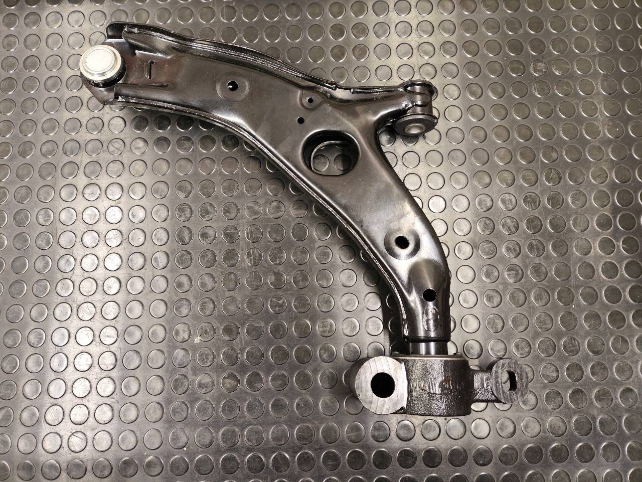 Рычаг, 9400 рублей, Красноярск