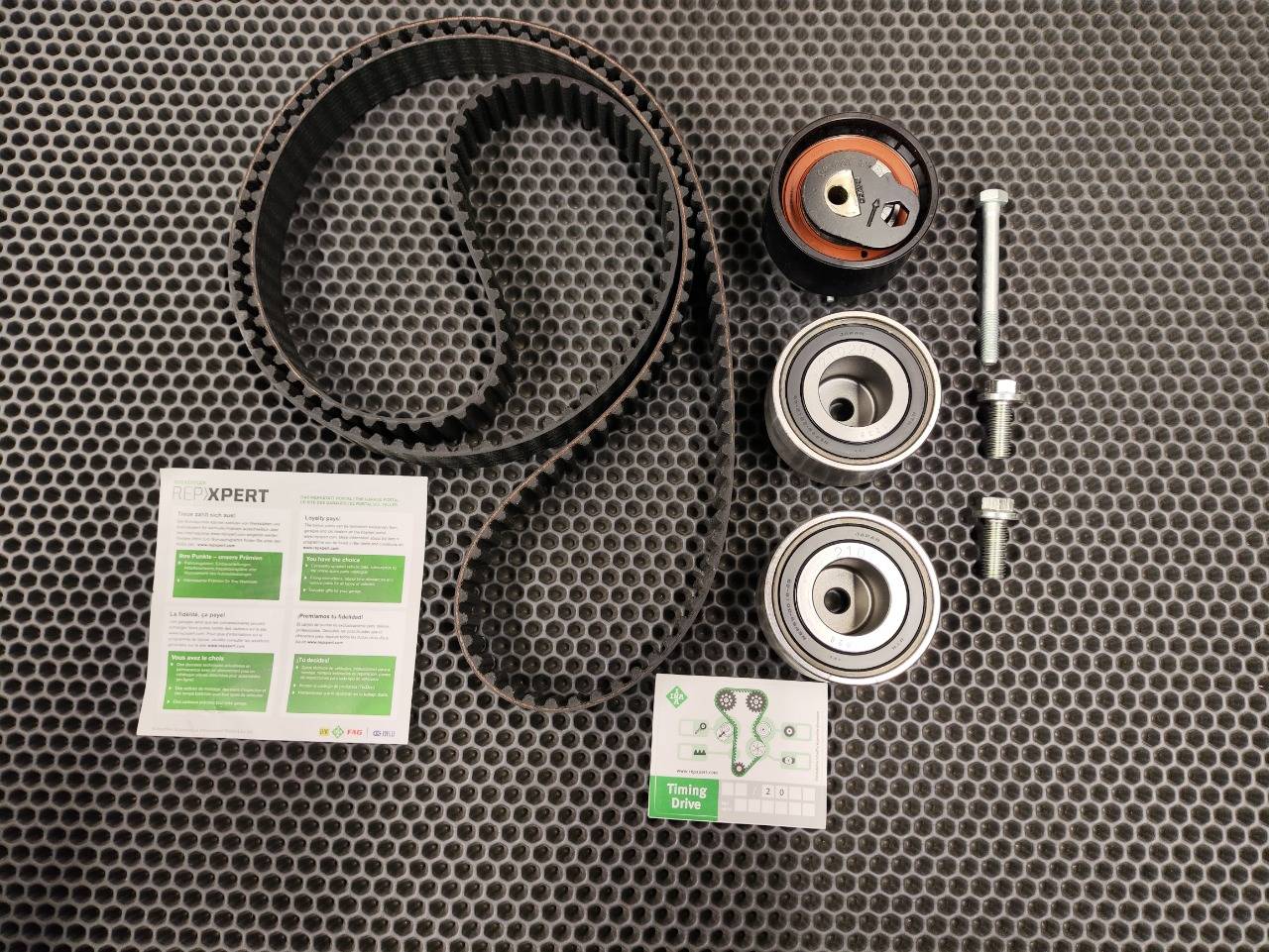 Комплект ГРМ, 25300 рублей, Красноярск